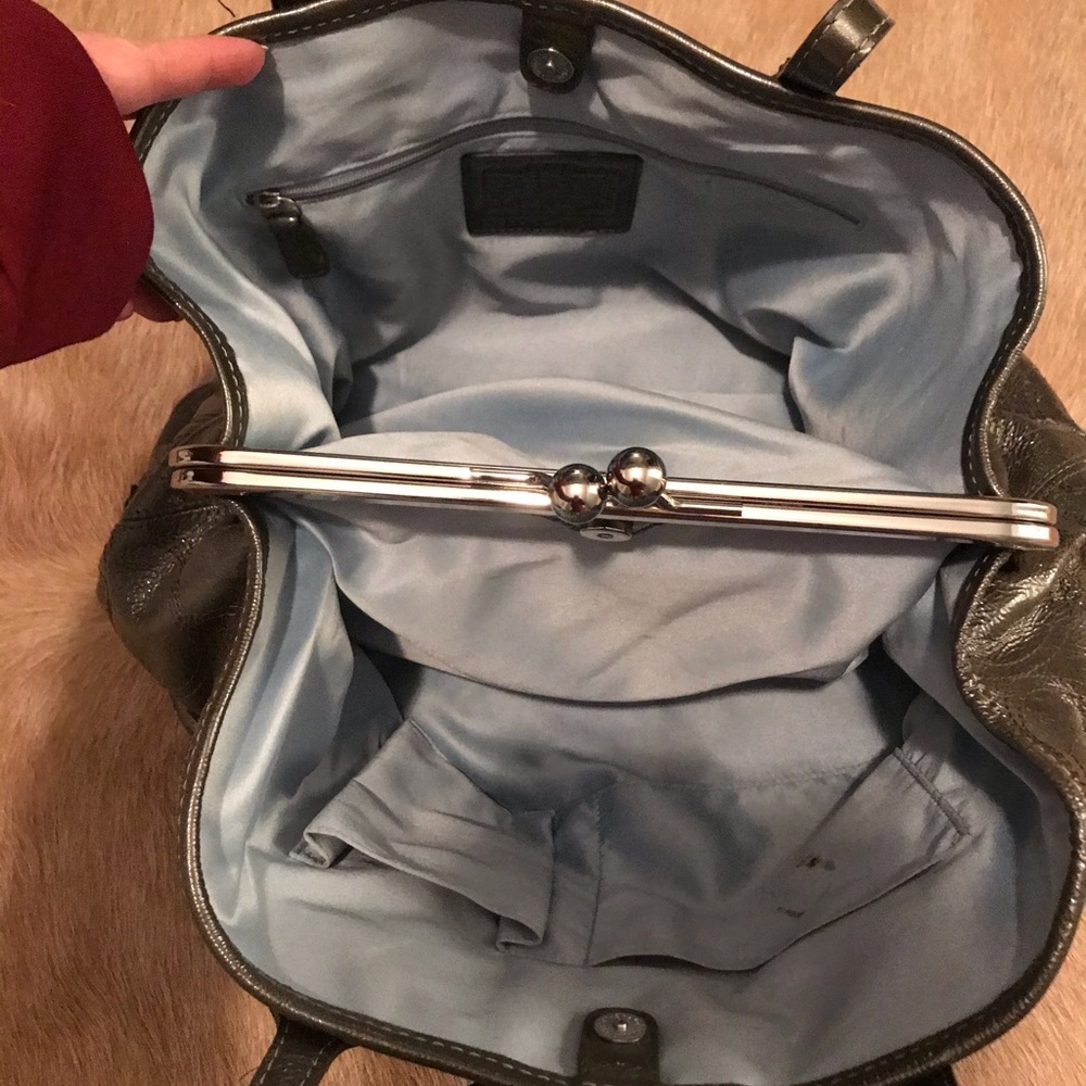 Beautiful gray Coach purse with baby blue lining - Picture 4 of 5